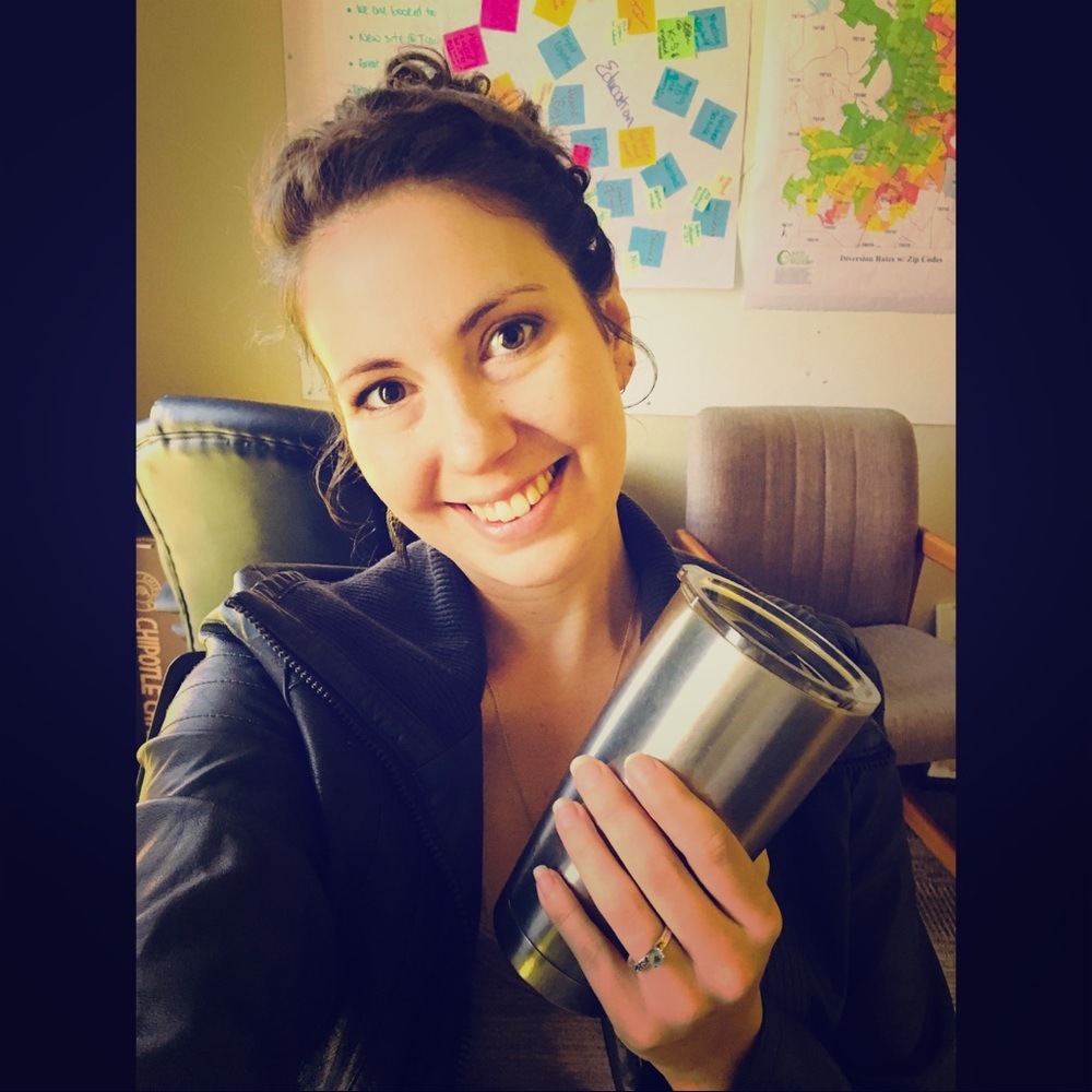 Meet your Posher, Alecia